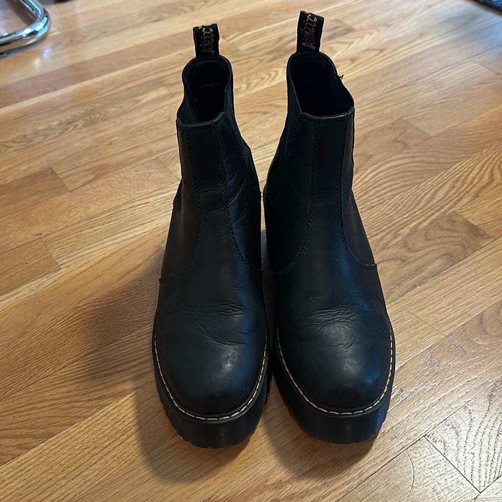 Dr Marten Rometty black boots